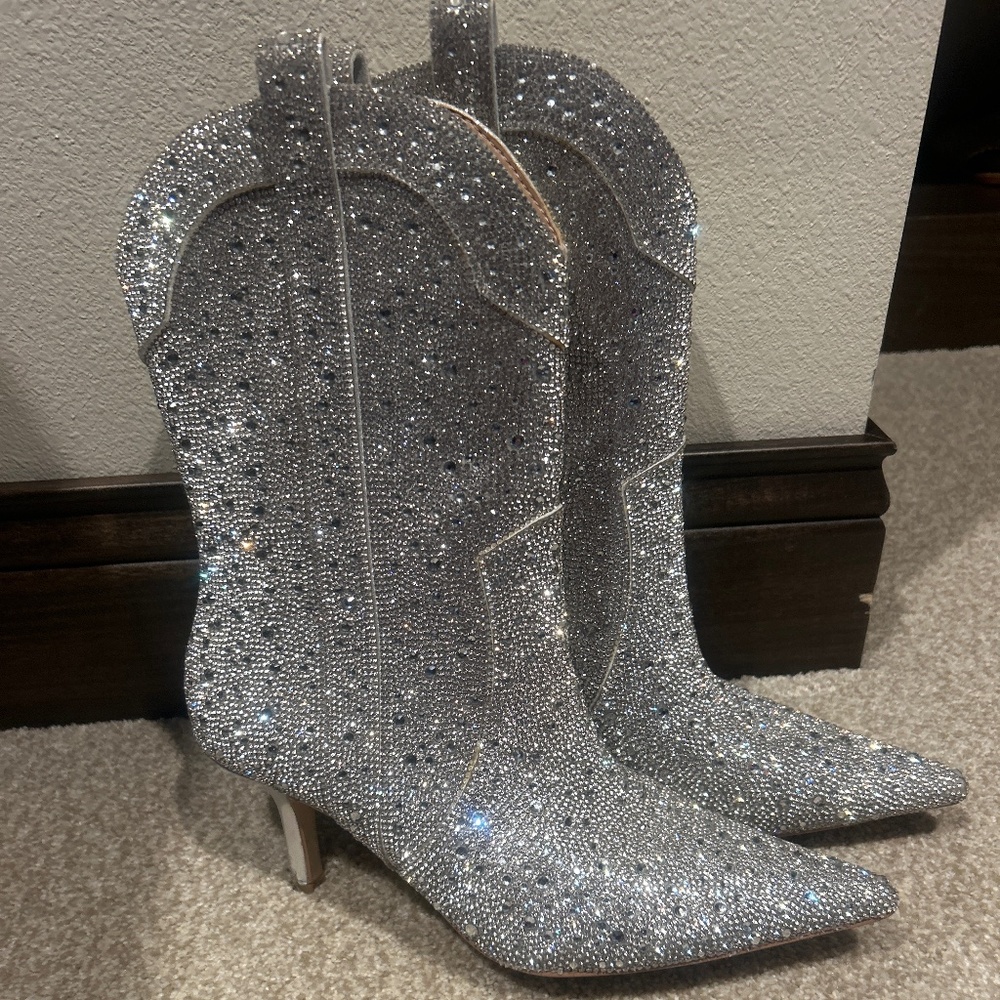 Steve Madden cowgirl boot